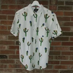 NWT Resolution Cactus Button Down Medium